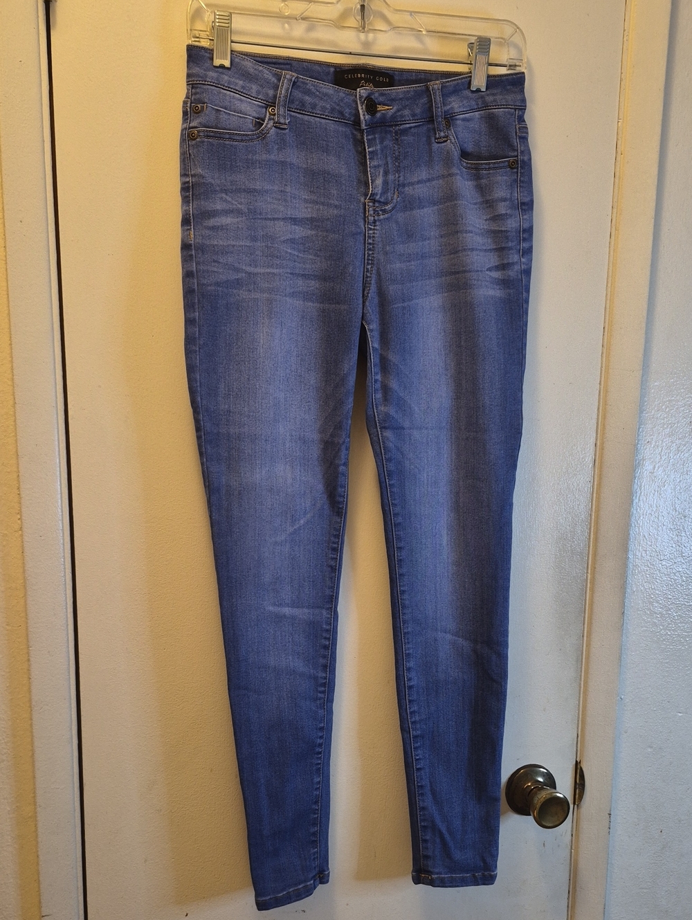 Celebrity Gold High-Rise Skinny Jeans Women's Skinny Jeans in Blue Like New